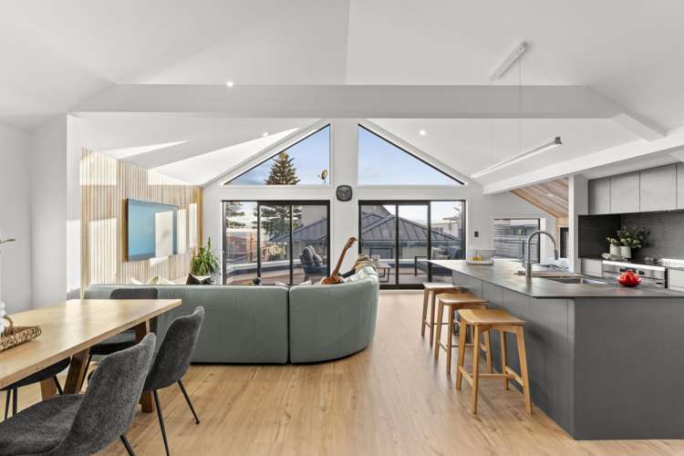 56B Marine Parade Mt Maunganui_13