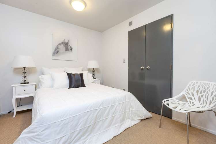 2/2 Atarangi Road Greenlane_5