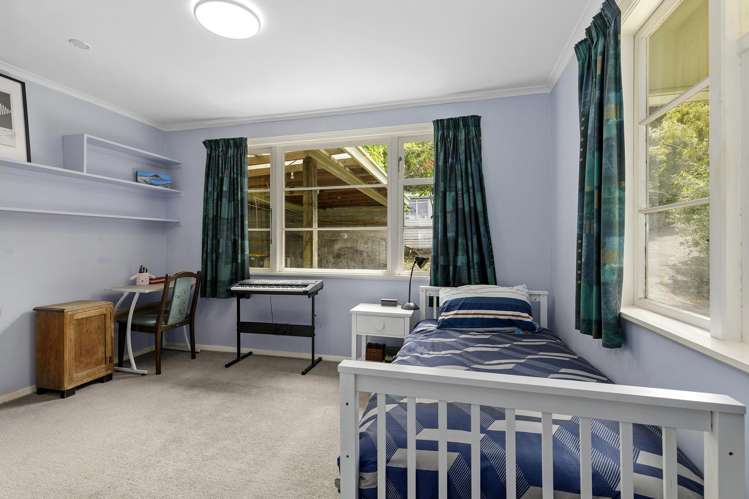 5 Gurney Road Kelson_11