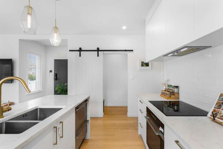 137 Grey Street Onehunga_17