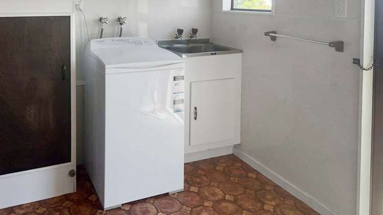 3 Hartley Street Foxton Beach_24