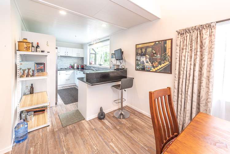 96b Anzac Parade Wanganui East_3