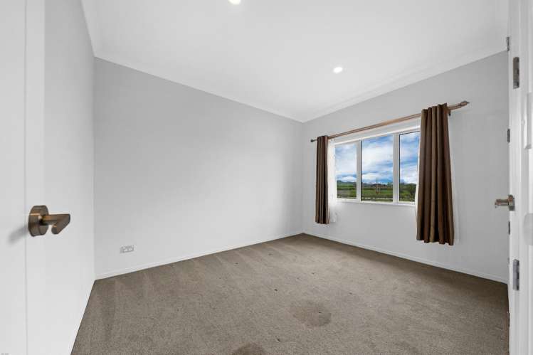 9 MCLACHLAN WAY Pokeno_16