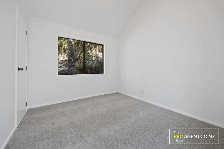 95 Laingholm Drive Laingholm_12