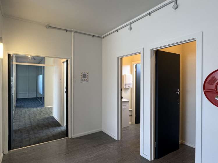 3 and 4/666 Dominion Road Mt Eden_9