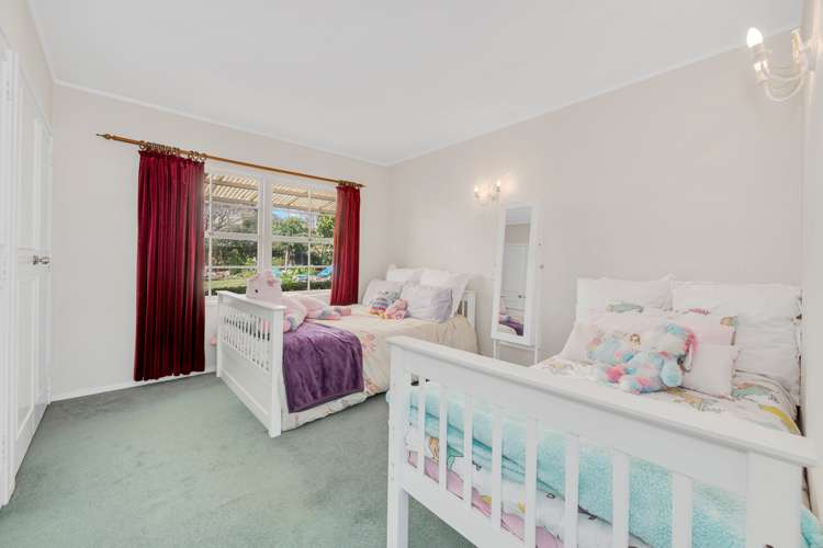 11 Fratley Avenue Farm Cove_13