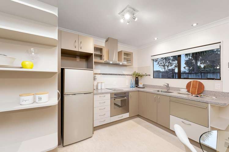 65 Rhinevale Close Henderson_18