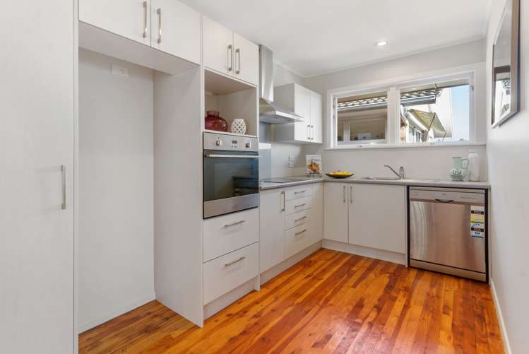 8/16 Boyd Avenue Royal Oak_9