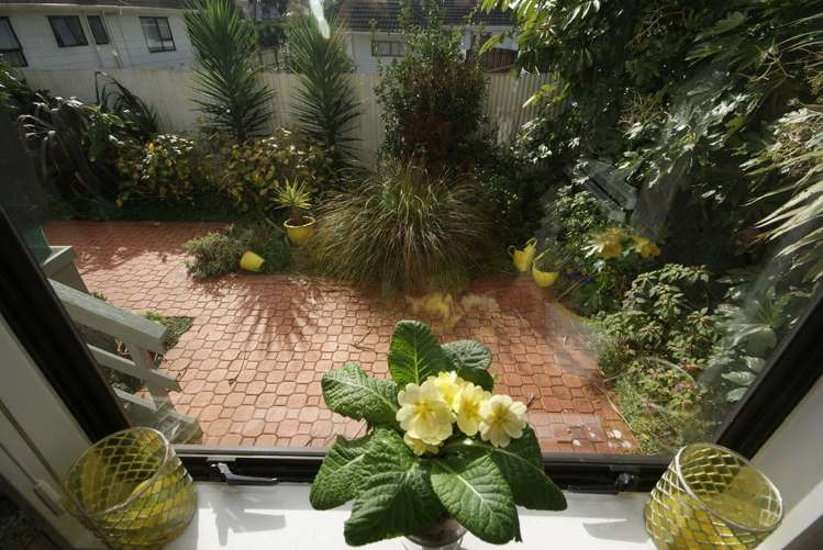 2/33 Marr Road Manurewa_9