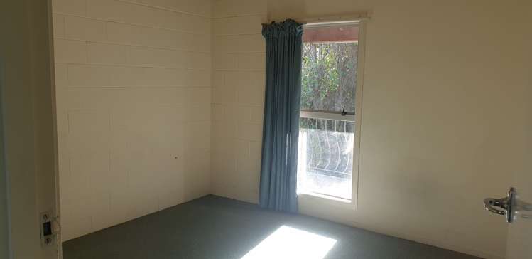 4/1a Oates Road Glen Eden_6