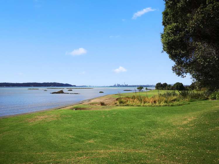 2 Tollana Road Te Atatu Peninsula_26