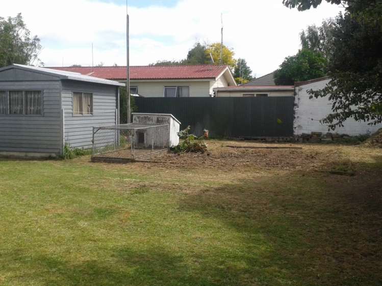 98 Albert Street Hamilton East_5