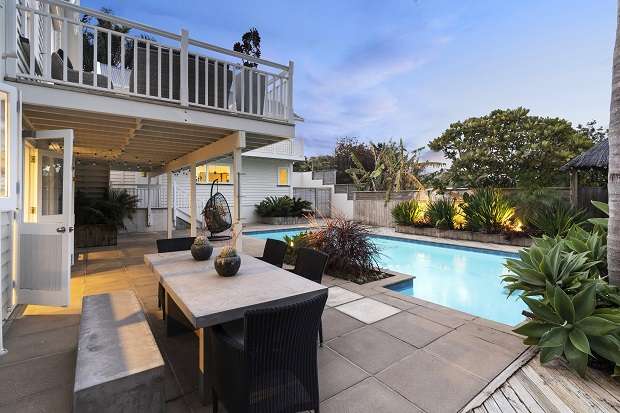 Ludo42ad2f9d032ac70e06bf8476667f4dd6