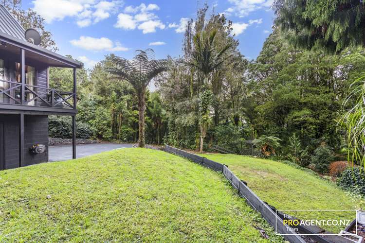 566 Scenic Drive Waiatarua_7