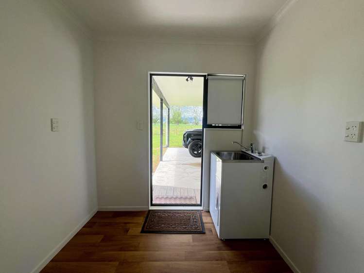 16 Factory Road Waimana_20