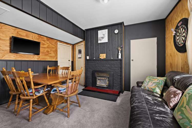 700 Buller Street Akina_8