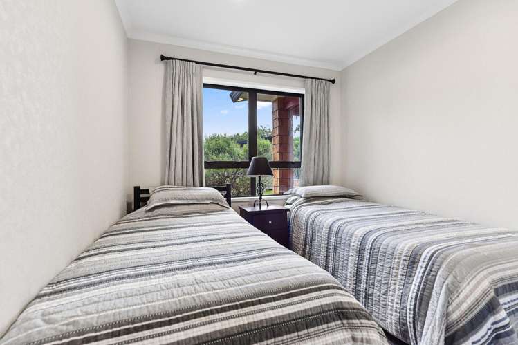 31 Whyte Street Hamilton East_14