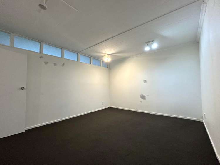 15 Ellesmere Crescent Pakuranga Heights_6