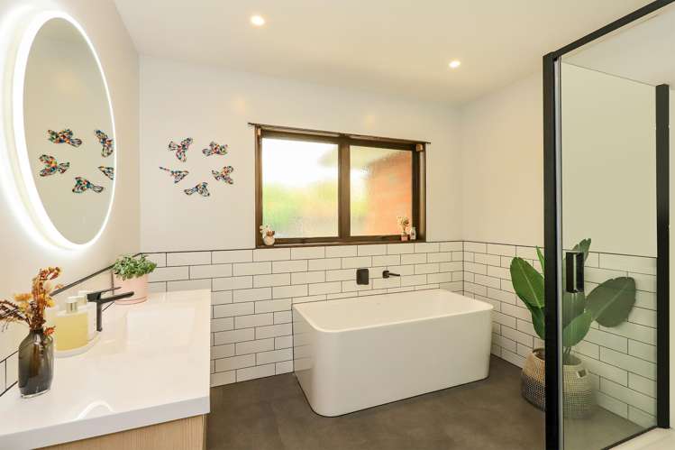 50 Ngarimu Crescent Taradale_15