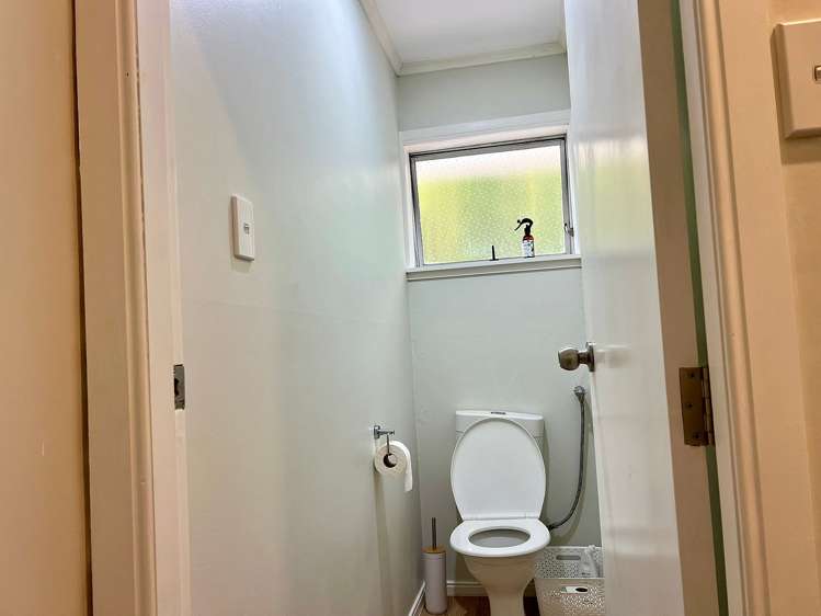 2/2 Olsen Avenue Hillsborough_17