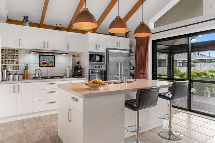 22 Paradise Point Place One Tree Point_7