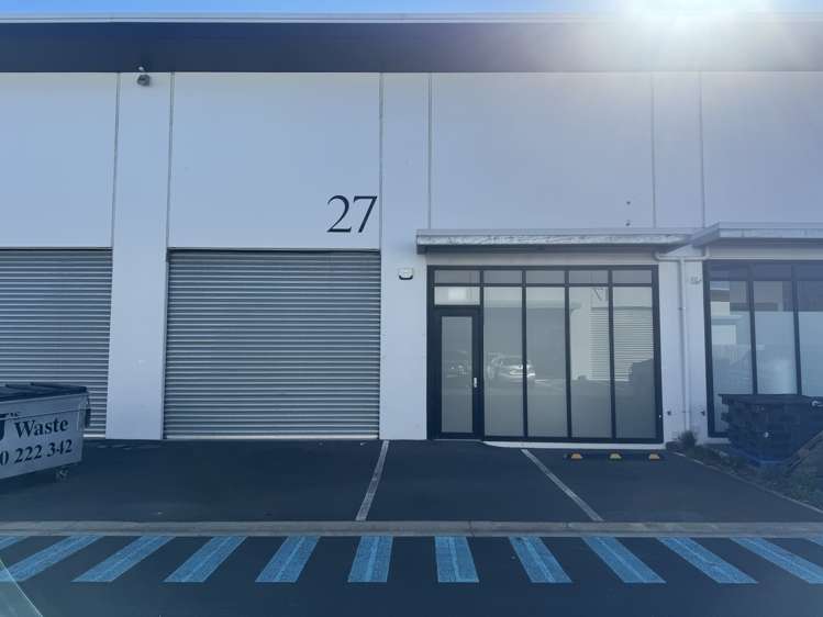 27/9 Chonny Crescent Wiri_0