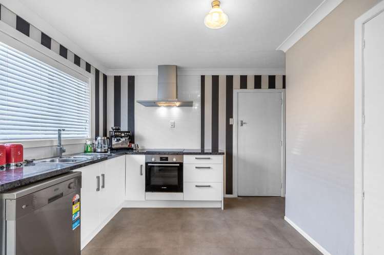 77 Stobo Street Grasmere_2