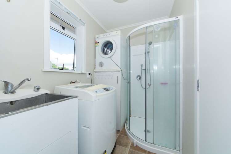 100 Gloucester Road Manurewa_24