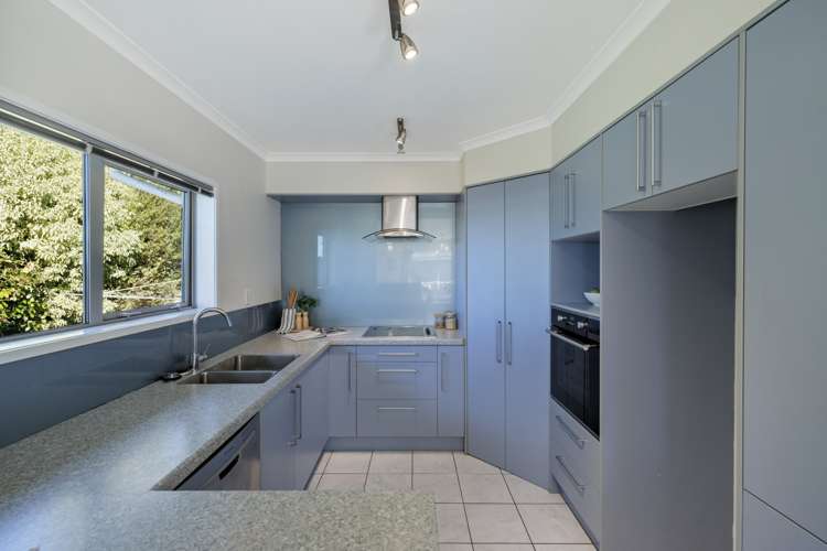 102 Ridge Street Otumoetai_5