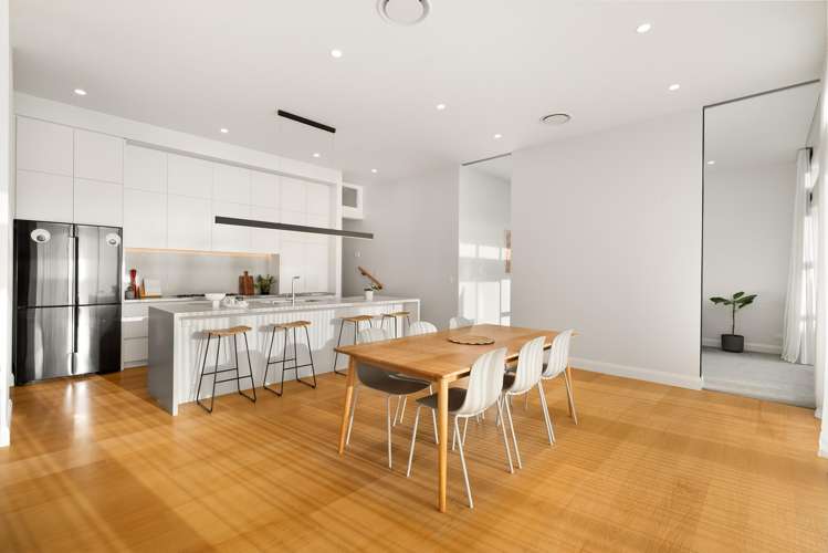 7 Huntingtree Avenue Sandringham_11