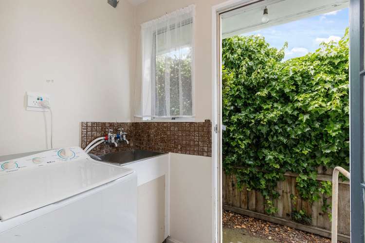 2/91a Rocking Horse Road Southshore_8