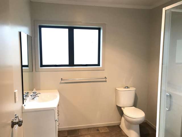 1C Lyon Street 1067_4