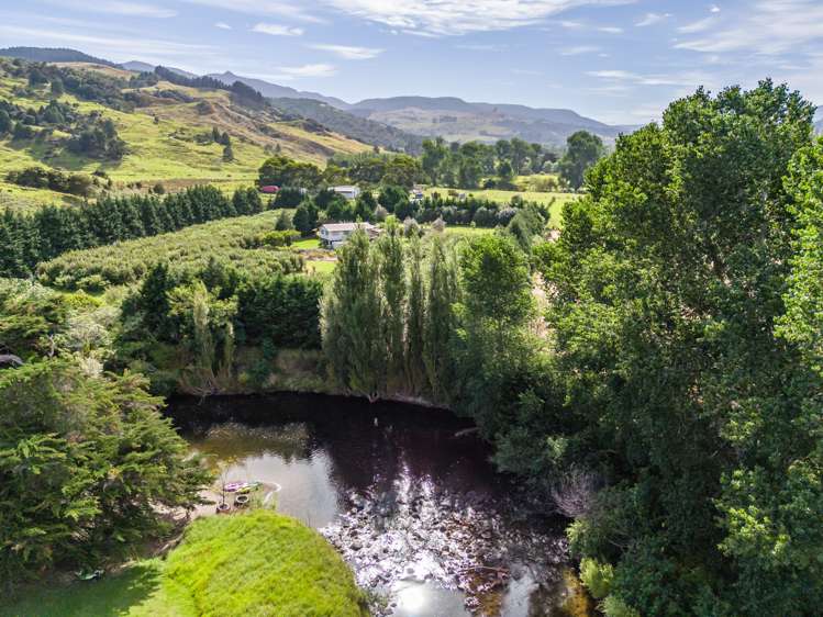 75 Hooks and Halls Road Waimamaku Far North Rural Property For