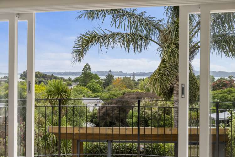 17 Shelly Bay Road Beachlands_7