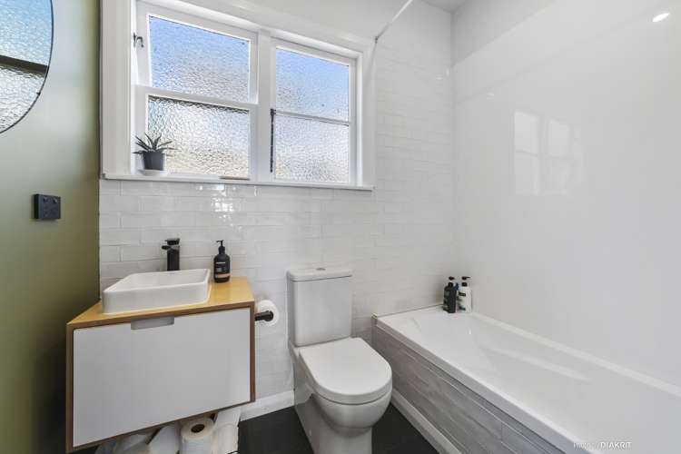 98 Tannadyce Street Strathmore Park_9