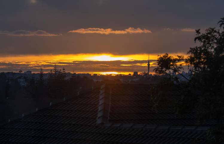 19B Eske Place Highland Park_36