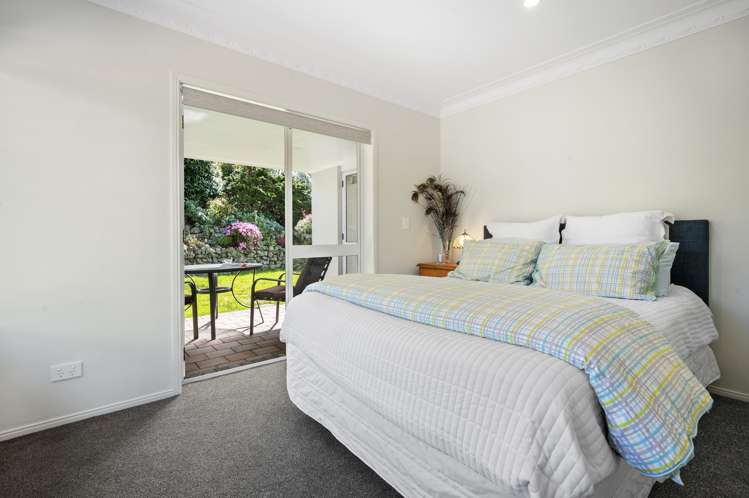 34 Cherrington Road Clevedon_11
