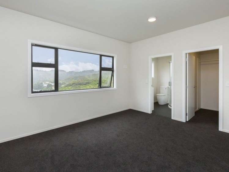 23 King Charles Drive Kingsley Heights_10