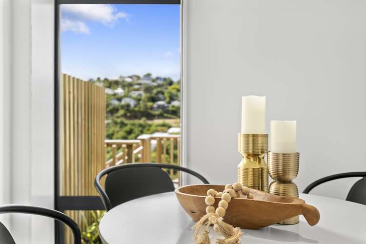 2/69 Tiketike Way Brooklyn_10