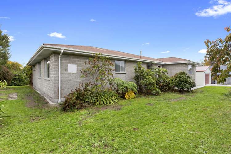 2c Bank Street Amberley_18