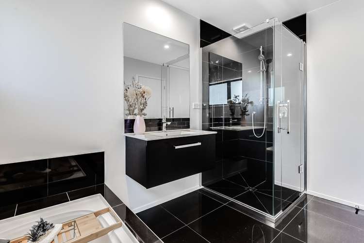 38 Probert Crescent Chartwell_22