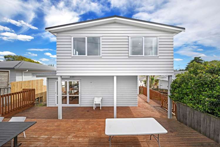 640 Beach Road Browns Bay_22