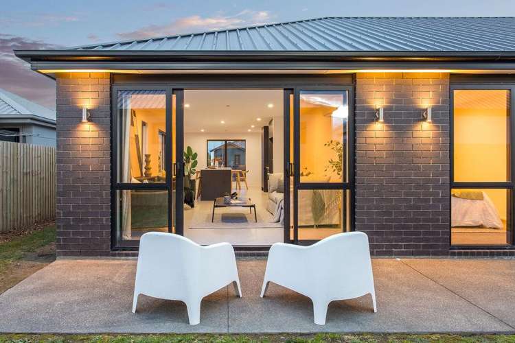 35 Bill Hammond Drive Belfast_18