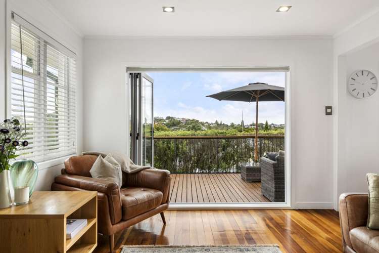 37 Onewa Road Northcote_7