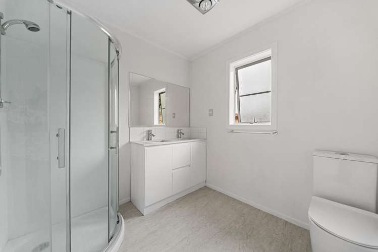 39 Walters Road Takanini_16