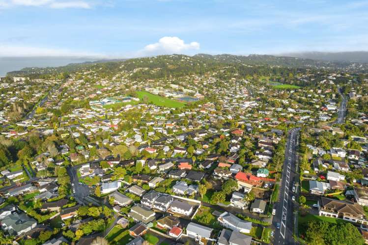 120 Golf Road New Lynn_33