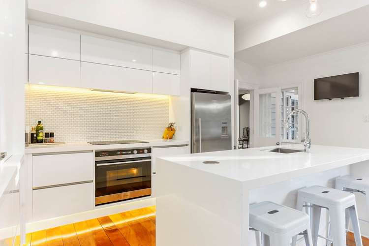 38 Mozeley Avenue Devonport_11