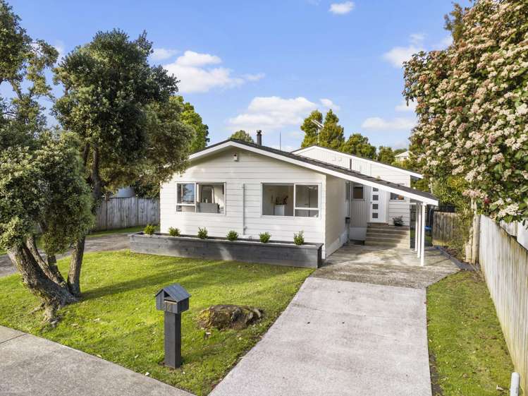 26 & 26a Mirrabooka Avenue_0