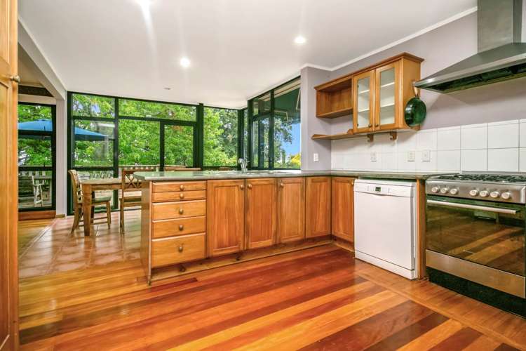 149a Glengarry Road Glen Eden_8