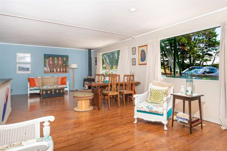 137 Tawa Road Kumeu_13